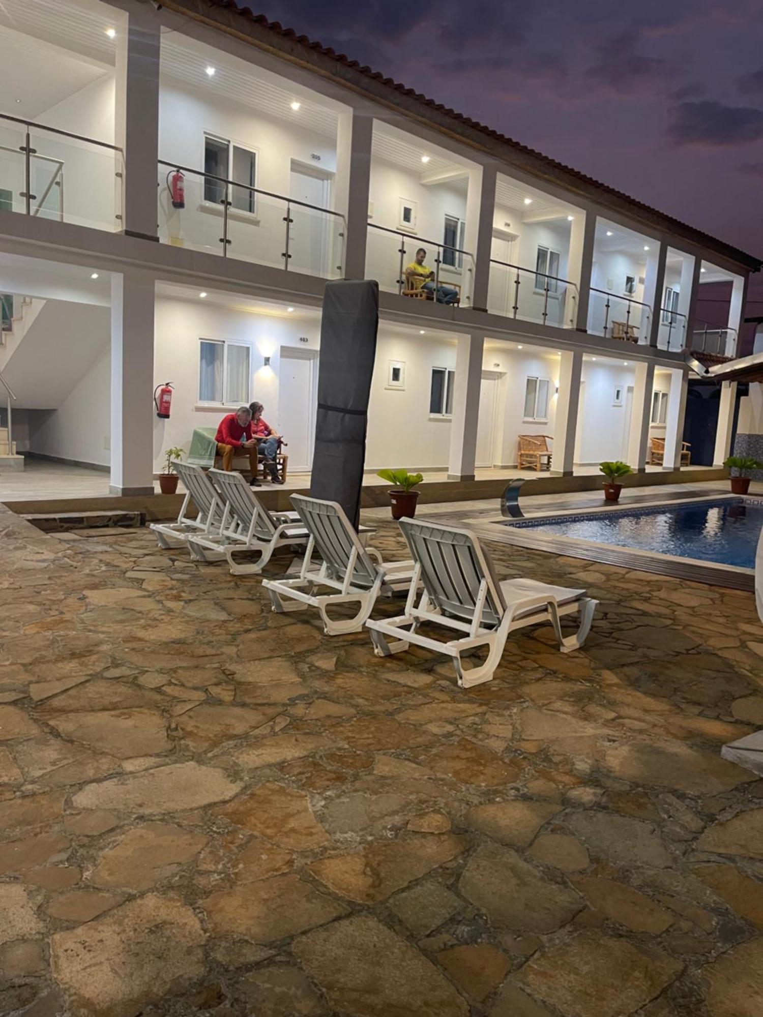 Hotel Kenito Sao Tome Ngoại thất bức ảnh
