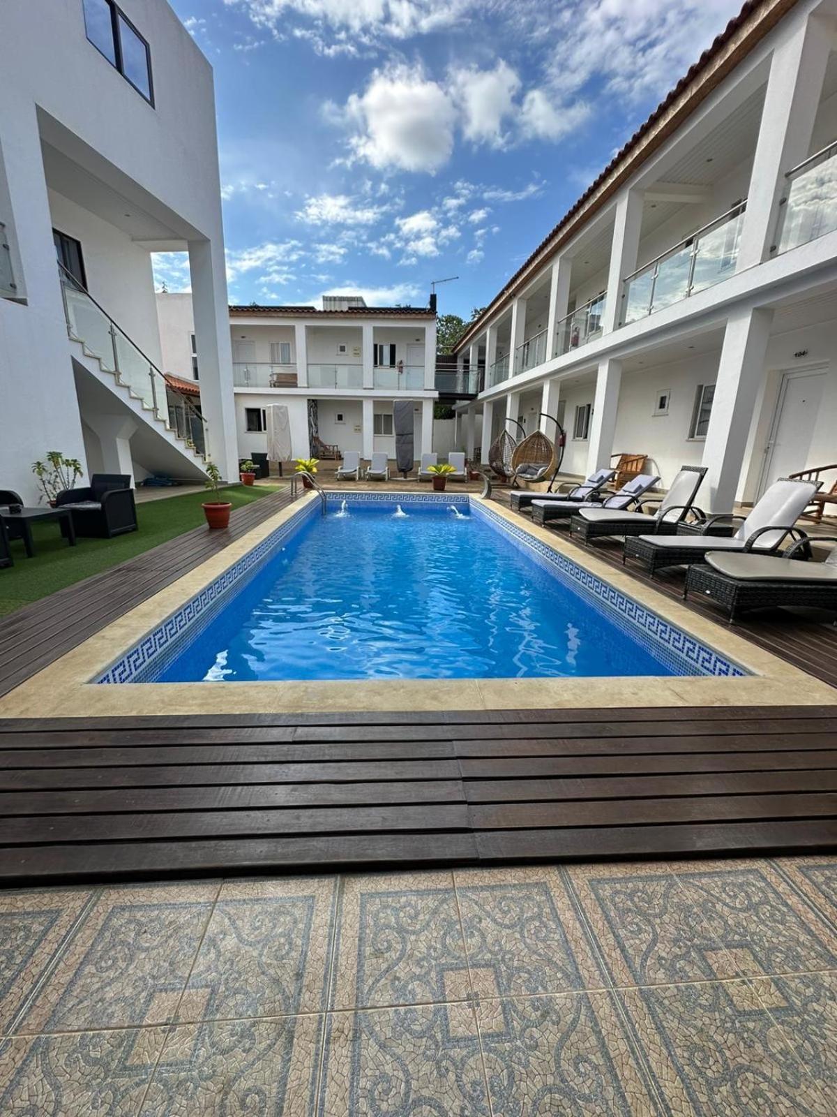 Hotel Kenito Sao Tome Ngoại thất bức ảnh