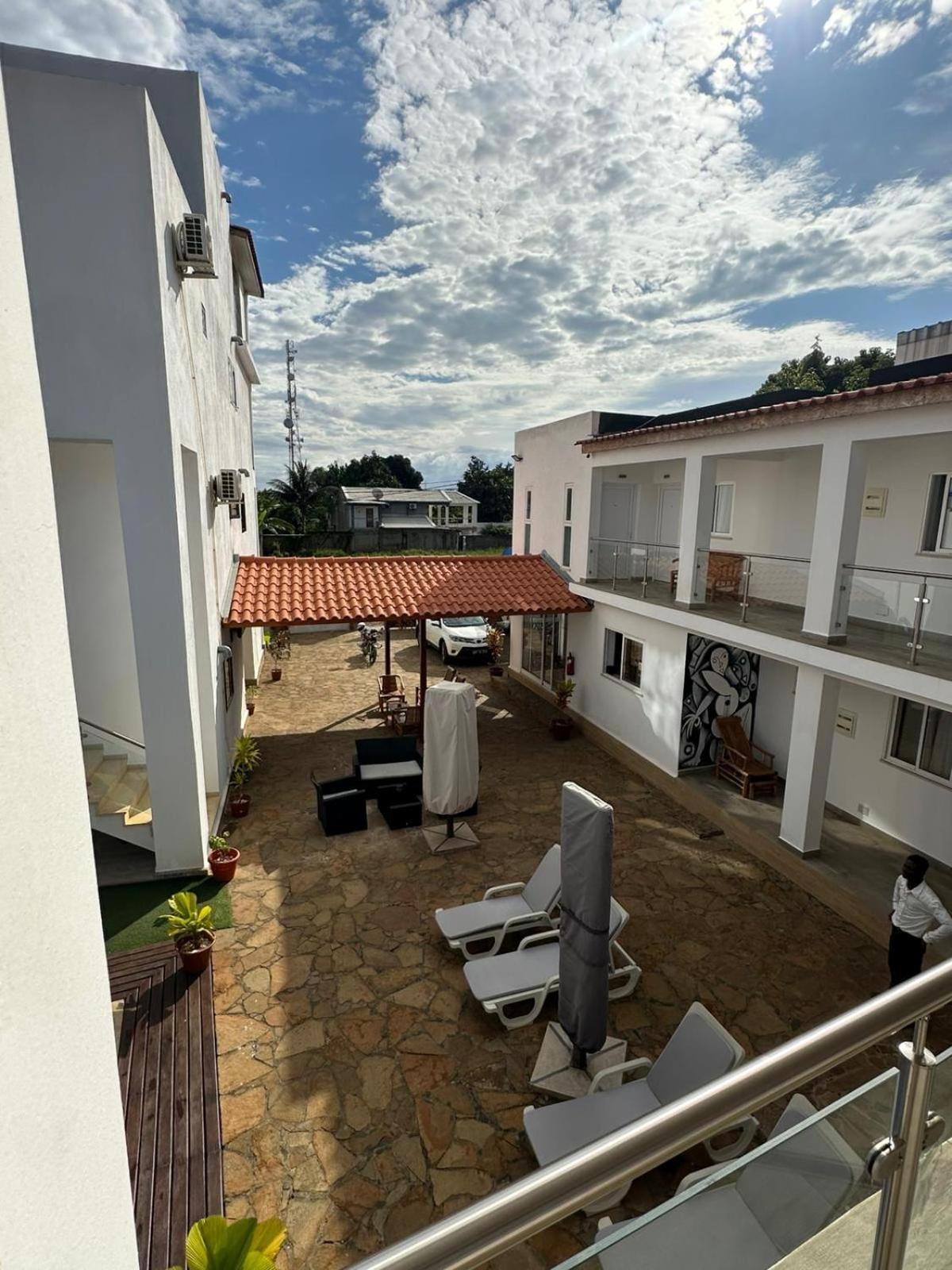 Hotel Kenito Sao Tome Ngoại thất bức ảnh